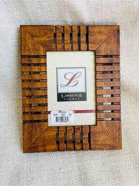 Lawrence Frames Brown Wood Modernist Slatted Picture Frame Fits 4x6" NEW